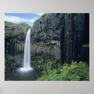 Póster Parque Nacional Skaftafall, Cascata de Svartifoss,