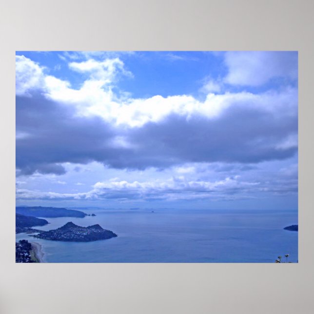 Poster Pauanui olhando para o norte para o Monte Paku (Frente)