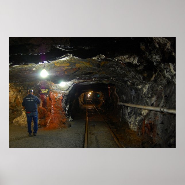 Póster Pioneer Mine (Frente)
