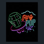Poster Placa Pop Neon Ring nos anos 90<br><div class="desc">Este design Neon mostra um pop gráfico de anel dos anos 90. Perfeito para um fã dos anos 80,  90 e hipster retrô que ama música antiga e mínima neon escura</div>