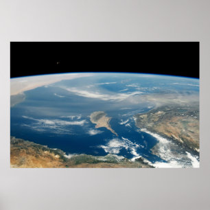 Poster Poeira Sobre O Mar Mediterrâneo E A Ilha De Chipre