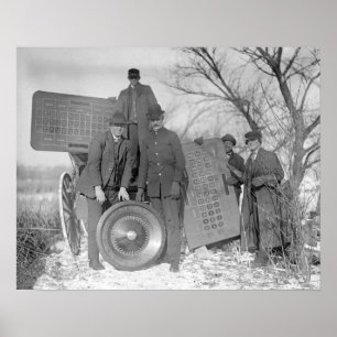 Póster Polícia Invade Cassino Ilegal, 1932. Foto Antiga