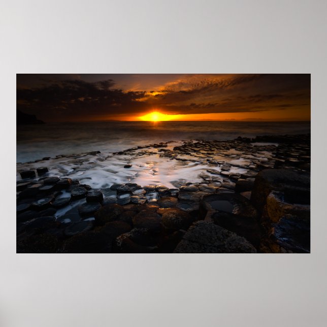 Póster Pooling Water (Frente)