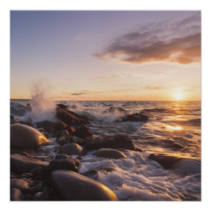 Póster Pôr do Sol Hora Dourada Ondas na Costa Rochosa Pai