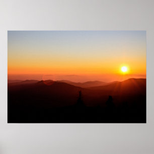 Poster Pôr do sol laranja romântico na montanha
