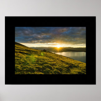 Poster Pôr do sol sobre as montanhas