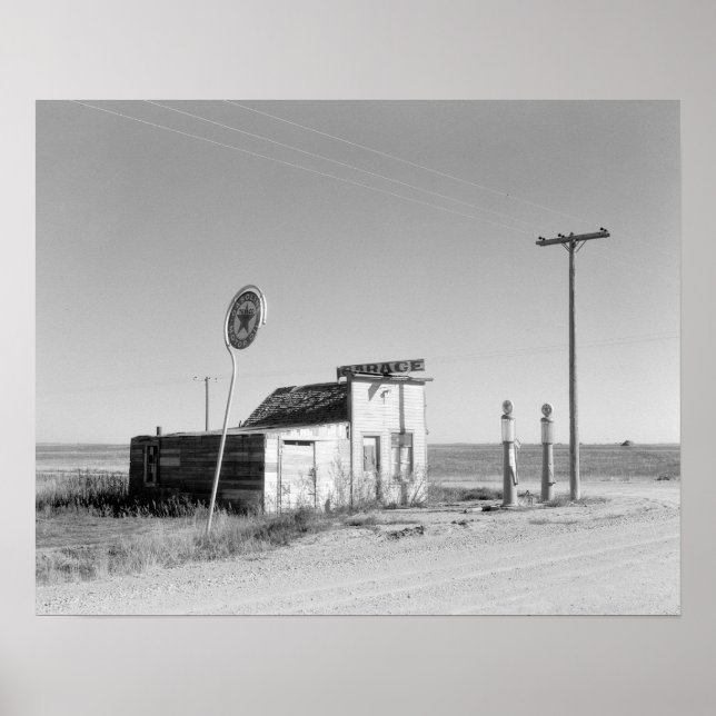 Póster Posto de Gasolina Abandonado, 1937. Foto Antiga (Frente)