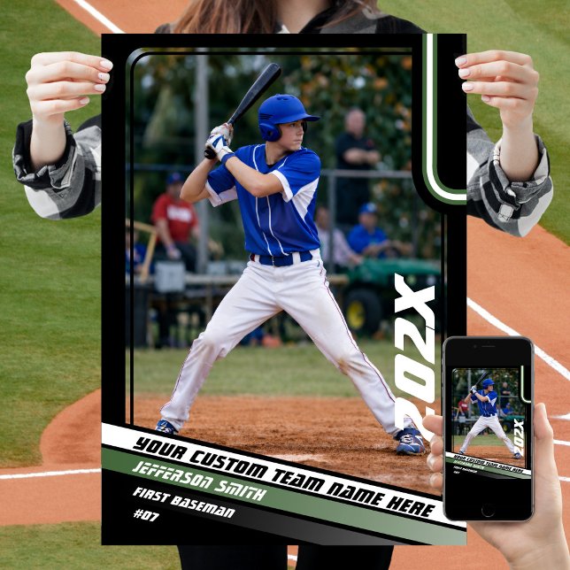 Poster Presente Personalizado para Jogador de Beisebol em (Baseball Player Poster in Black with Custom Team Name and White Green Stripes)