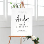 Poster Primeiro Aniversário de Boas-vindas do Script Manu<br><div class="desc">Bem-vindo a convidados para o seu evento com este sinal de boas-vindas personalizável à festa de aniversário. Ele apresenta uma escrita à mão e uma simples tipografia. Personalize este sinal de boas-vindas de aniversário minimalista adicionando seus próprios detalhes de evento. Os textos são perfeitamente editáveis para todos os efeitos. Este...</div>