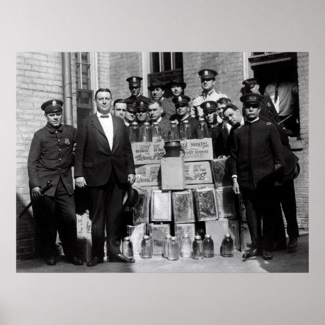 PÓSTER PROIBIÇÃO DE LUZES BRANCAS DE MOONSHINE BUST (Frente)