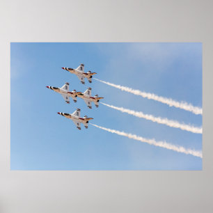 Póster Quatro F-16 Thunderbirds voam em formação cerrada