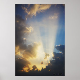 Póster Raios de luz que brilham através das nuvens