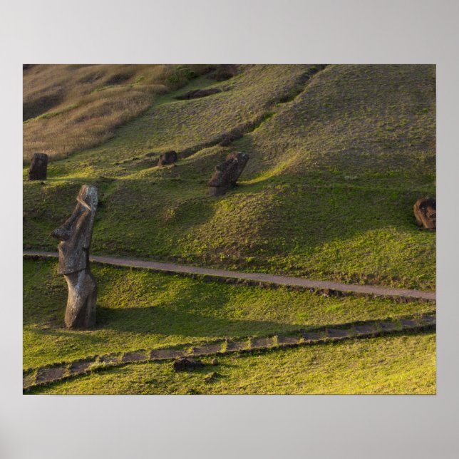 Póster Rano Raraku, Rapa Nui, Ilha de Páscoa, Chile (Frente)