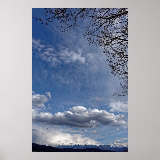 Póster Rebanho de nuvens sobre as montanhas Fagaras Romên (Frente)