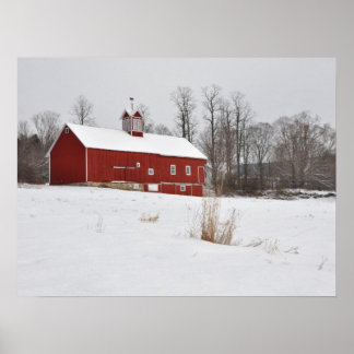 Póster Red Barn na neve