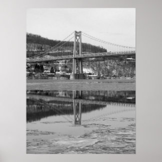 Póster Reflexão da Torre de Ponte Icy