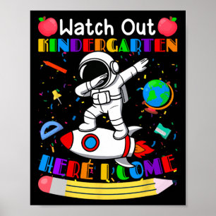 Poster Relógio Divertido Atenção Jardim de Infância Aqui