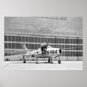 Poster República F-84F na rampa no campo de Moffett