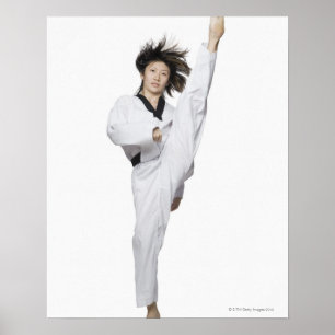 Póster Retrocesso praticando da jovem mulher