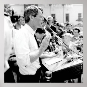 Poster Robert Kennedy Falando Com Uma Multidão