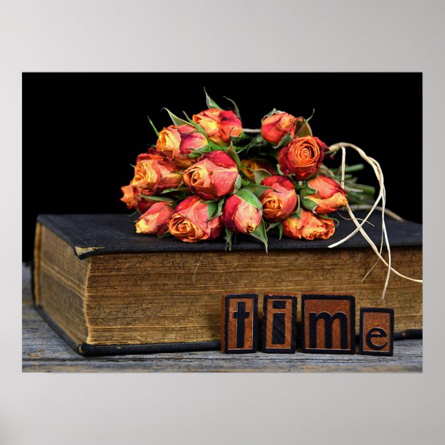 Poster rosa no livro antigo (Frente)