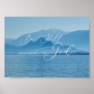 Poster Salmo 46 10, Ainda Misty Mountain Still Water