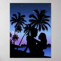 Silhueta de um casal abraçado na praia