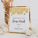 Poster Símbolo de Cartão de Receita de Abelha CALLA - Dei<br><div class="desc">A coleção de Calla digna de louros foi especialmente projetada para seu evento temático de abelhas! Com a sua encantadora coloração d'água, o pente de mel e delicadamente pingando mel, essa coleção é tão doce quanto pode ser. Quer você esteja planejando um adorável chá de fraldas de abelhinhas ou qualquer...</div>