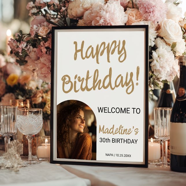Poster Simples Feliz Aniversário 30 Foto Dourada (Simple Happy Birthday 30th Photo Gold Welcome Poster)