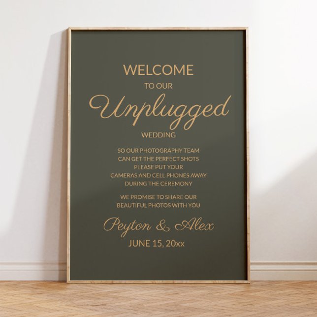 Poster Sinal de Casamento sem Fones de Ouvido em Letra El (Dark olive/sage green "Unplugged" wedding poster for your fall/autumn/winter wedding)