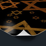 Póster SlipperyJoe's Happy Hanukkah várias estrelas de Da<br><div class="desc">Feliz Hanukkah de SlipperyJoe várias Estrelas do padrão David Celebração artística herança de identidade judaica Hebraico Chanukah dá decorações símbolo significativo Judaísmo religião de vários tamanhos tons dourados castanhos visualmente atraente design</div>
