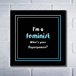 Póster Slogan de superpotência feminista branco a preto