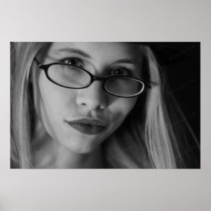 Poster Smirking da deusa em B&W