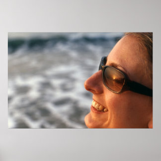 Póster Sol refletido em óculos de sol na Gâmbia