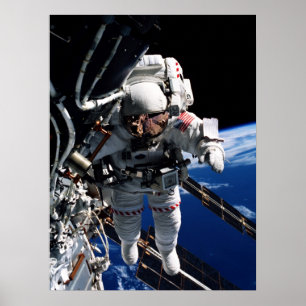 Póster Spacewalk (STS-92)