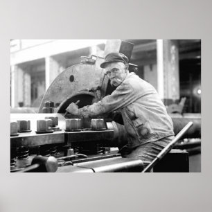 Poster 'Stache doce: 1917