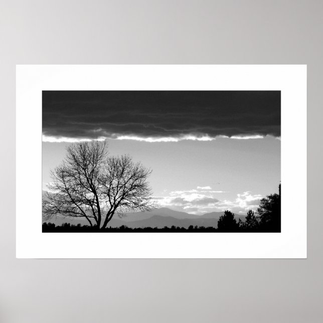 Póster Storm Rolling In (Frente)