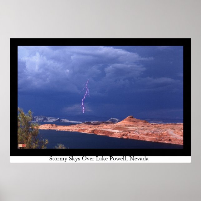 Poster Stormy Skies Over Lake Powell, Nevada (Frente)