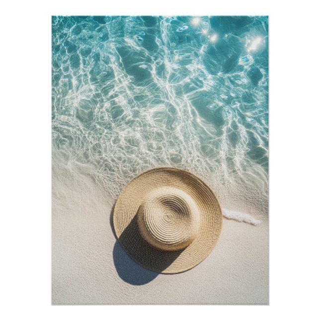Póster Straw Hat on White Sand by Sparkling Ocean (Frente)