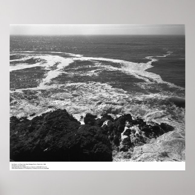 Póster Surf, Rochas e Linhas de Espuma Perto da Estação B (Frente)