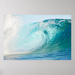 Poster surfando da ruptura da onda grande