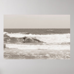 Póster Surfista praticando surfe