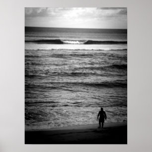 Póster Surfista solitário B&W
