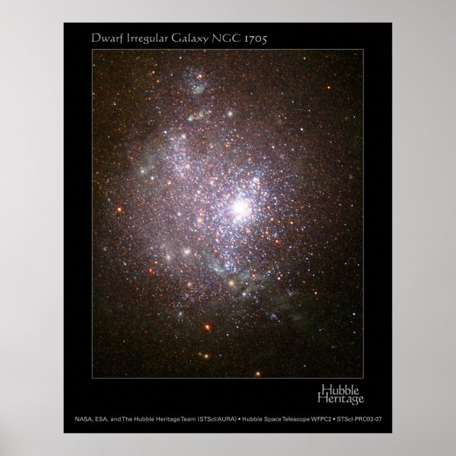 Póster Telescópio Hubble Dwarf Galaxy NGC 1705 (Frente)