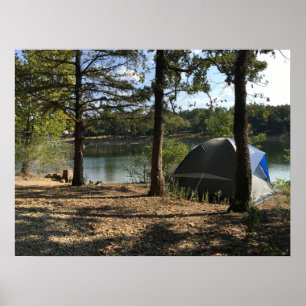 Poster Tent Camping perto do lago