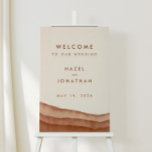 Poster Terracotta Ombre | Boho Wedding Minimalista Bem-vi<br><div class="desc">Sinais de boas-vindas de terraço macio,  parte da nossa coleção de papelaria de casamento de cor d'água moderna. Apresentando tonalidades de eccru neutro para ferrugem em laranja queimado,  lembrando desertos de argila,  aplicados em braçadeiras pareadas de lavagem rica em aquarela,  combinado com texto minimalista.</div>