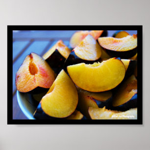 Poster Tigela de Fruta de Ameixa Fatiada