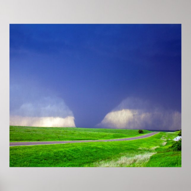Poster Tornado (Grande) - 29x24 (Frente)