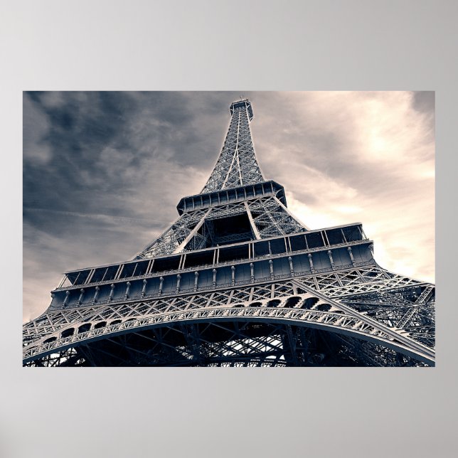 Póster Torre Eiffel em direção a torre (Frente)