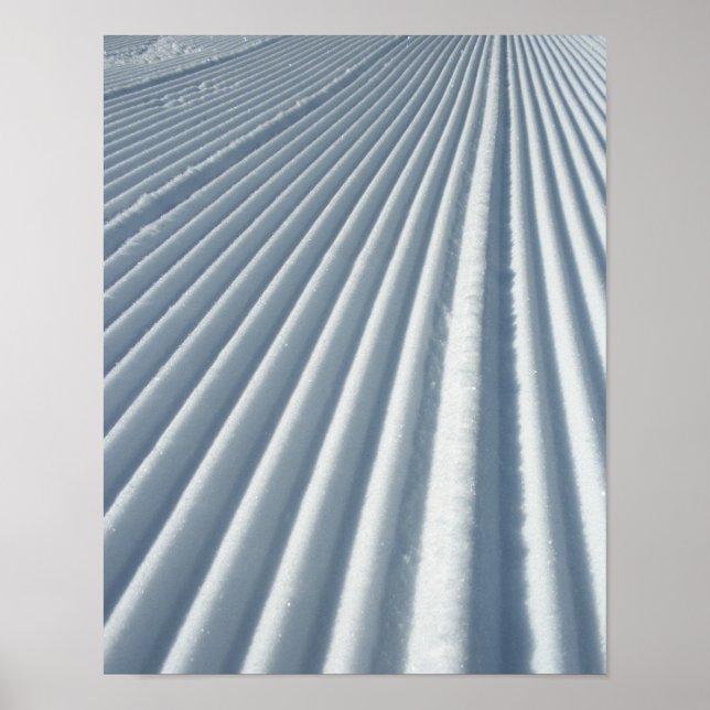 Póster Trilha de Snowboard de Esqui em Escala (Frente)